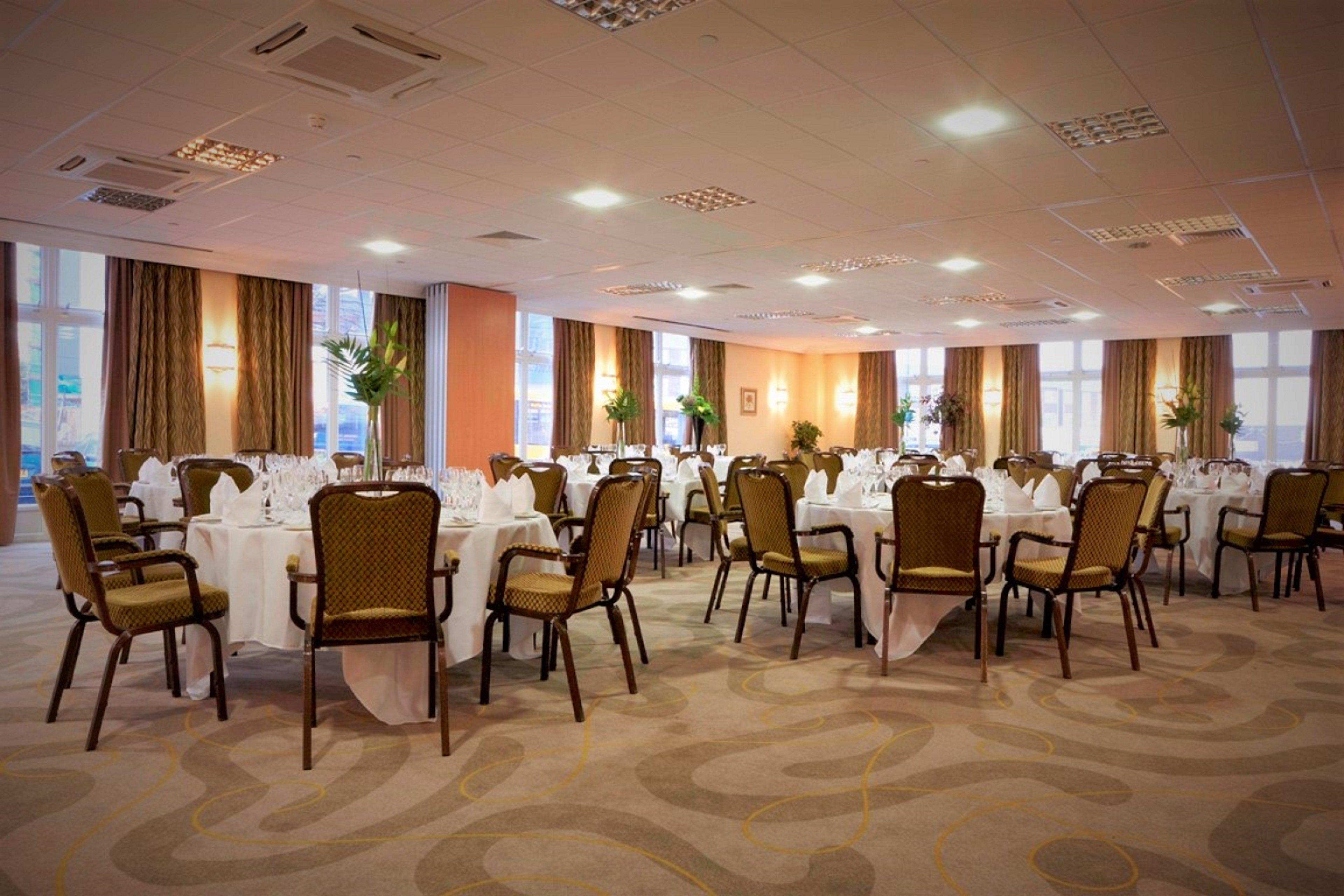 Holiday Inn Kenilworth - Warwick By Ihg Exterior foto